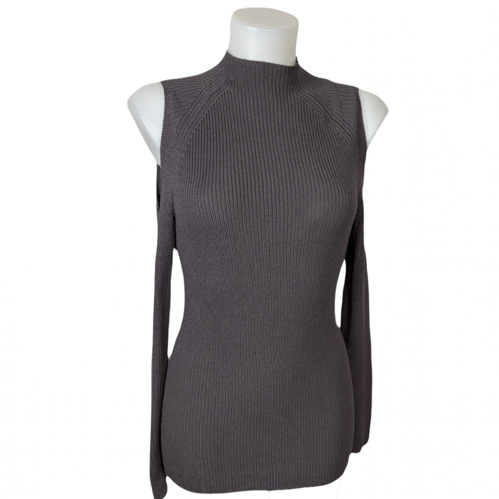 Wilfred Bonnard Ribbed Knit Cold Shoulder Top in Purple-Gray -Medium